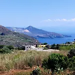 Apartment La Terrazza Sul Vulcano Piano Conte